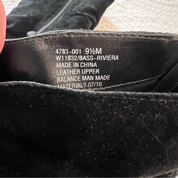 Boots black suede Bass size 9.5 M - Picture 2 of 3